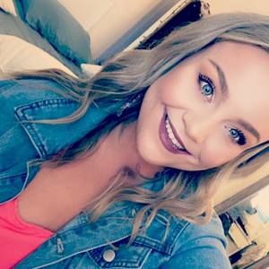 Meet your Posher, Christy